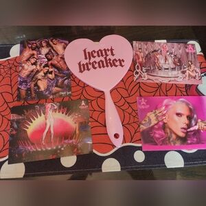 Jeffree star heartbreaker  Heart hand mirror and 4 postcards